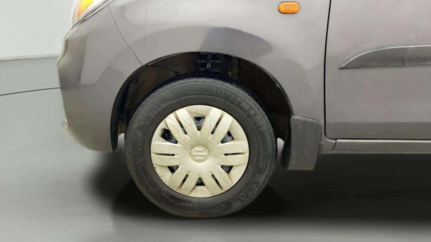 2021 Maruti Alto VXI PLUS, Petrol, Manual, 34,218 km, Left Front Wheel