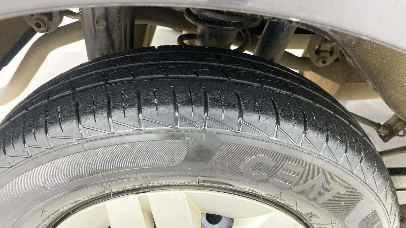 2021 Maruti Alto VXI PLUS, Petrol, Manual, 34,218 km, Right Rear Tyre Tread