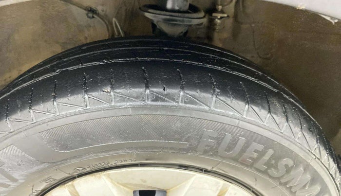 2021 Maruti Alto VXI PLUS, Petrol, Manual, 33,960 km, Left Front Tyre Tread
