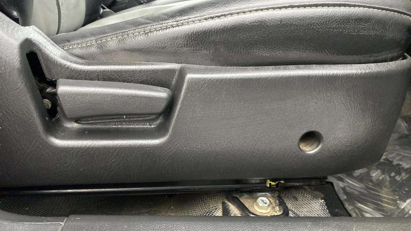 2021 Maruti Alto VXI PLUS, Petrol, Manual, 34,218 km, Driver Side Adjustment Panel