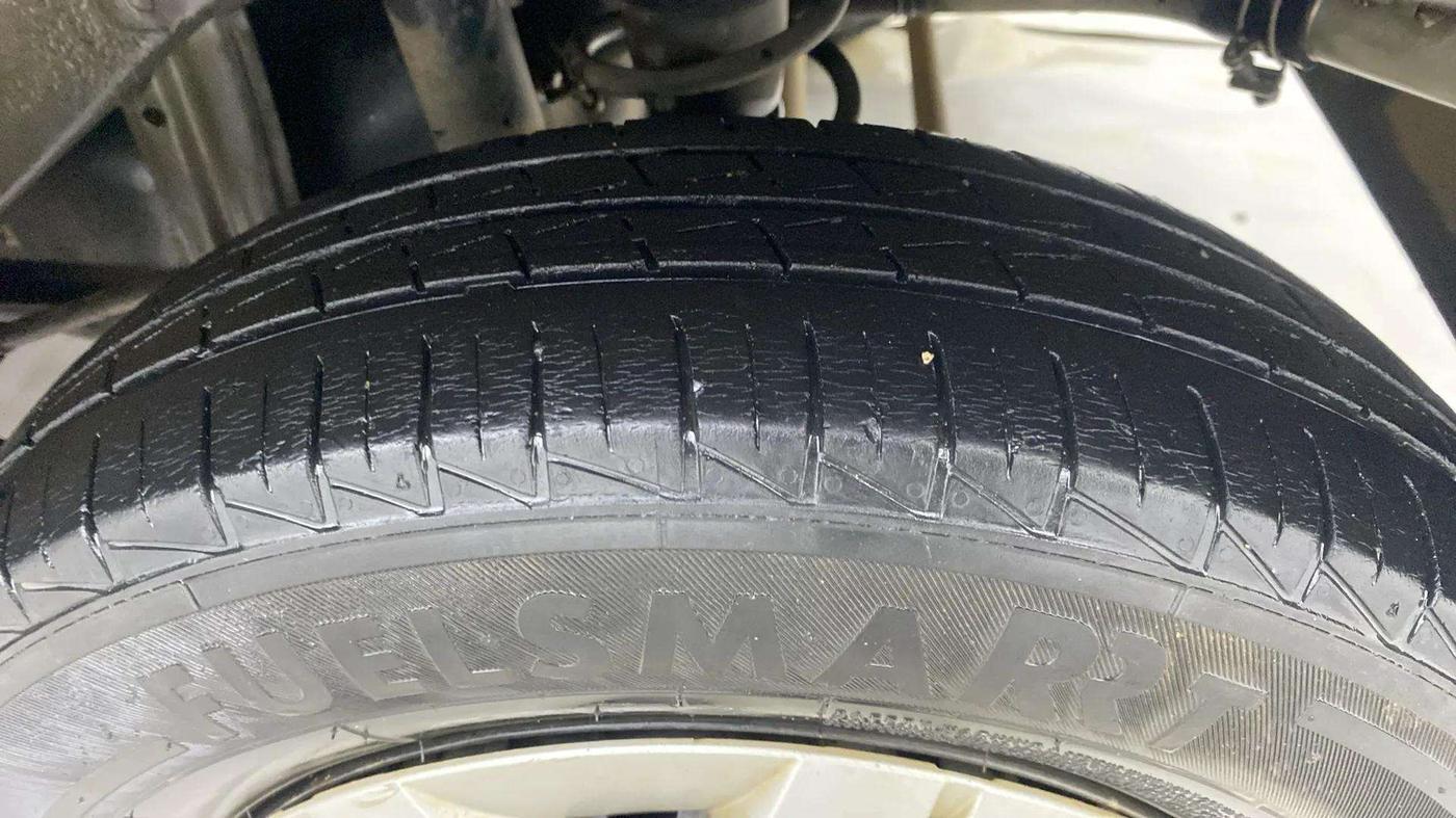 2021 Maruti Alto VXI PLUS, Petrol, Manual, 34,218 km, Left Rear Tyre Tread