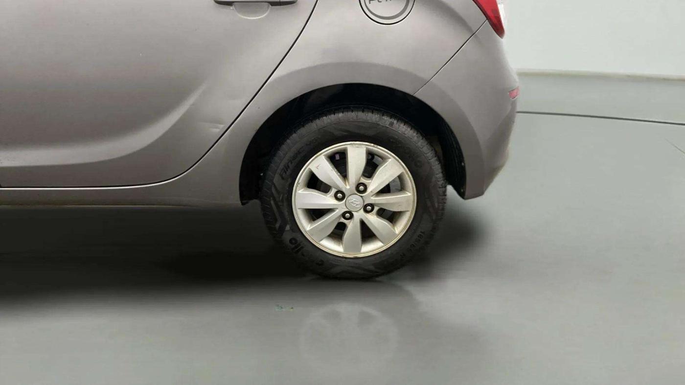 2012 Hyundai i20 SPORTZ 1.2, Petrol, Manual, 86,829 km, Left Rear Wheel