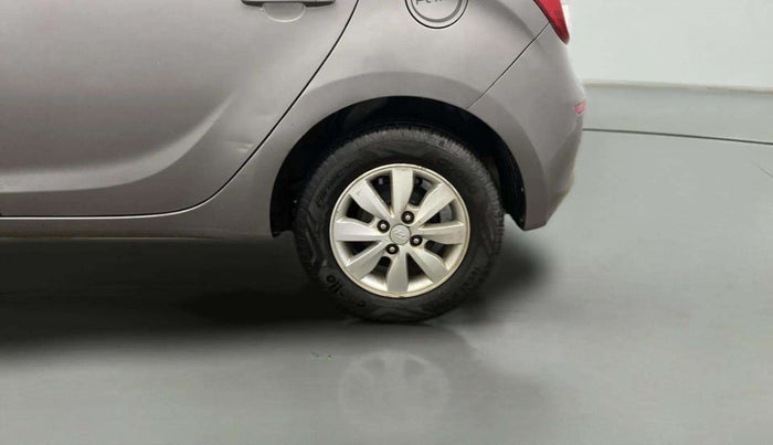 2012 Hyundai i20 SPORTZ 1.2, Petrol, Manual, 86,829 km, Left Rear Wheel