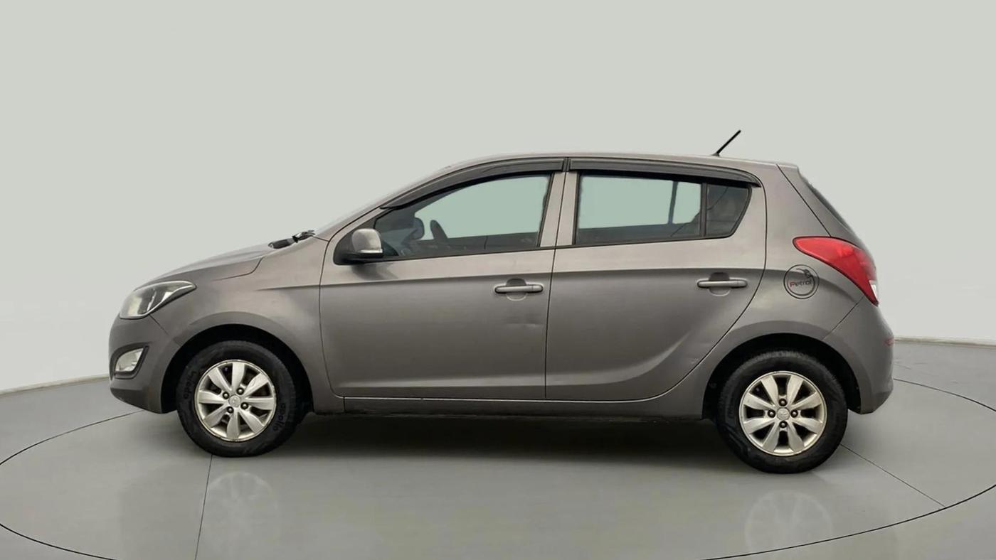 2012 Hyundai i20 SPORTZ 1.2, Petrol, Manual, 86,829 km, Left Side