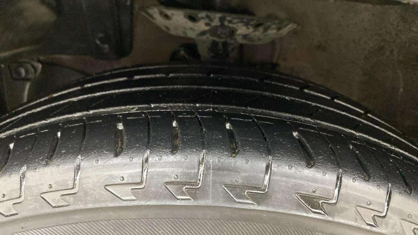 2017 Honda BR-V 1.5L I-VTEC S, Petrol, Manual, 56,608 km, Left Front Tyre Tread