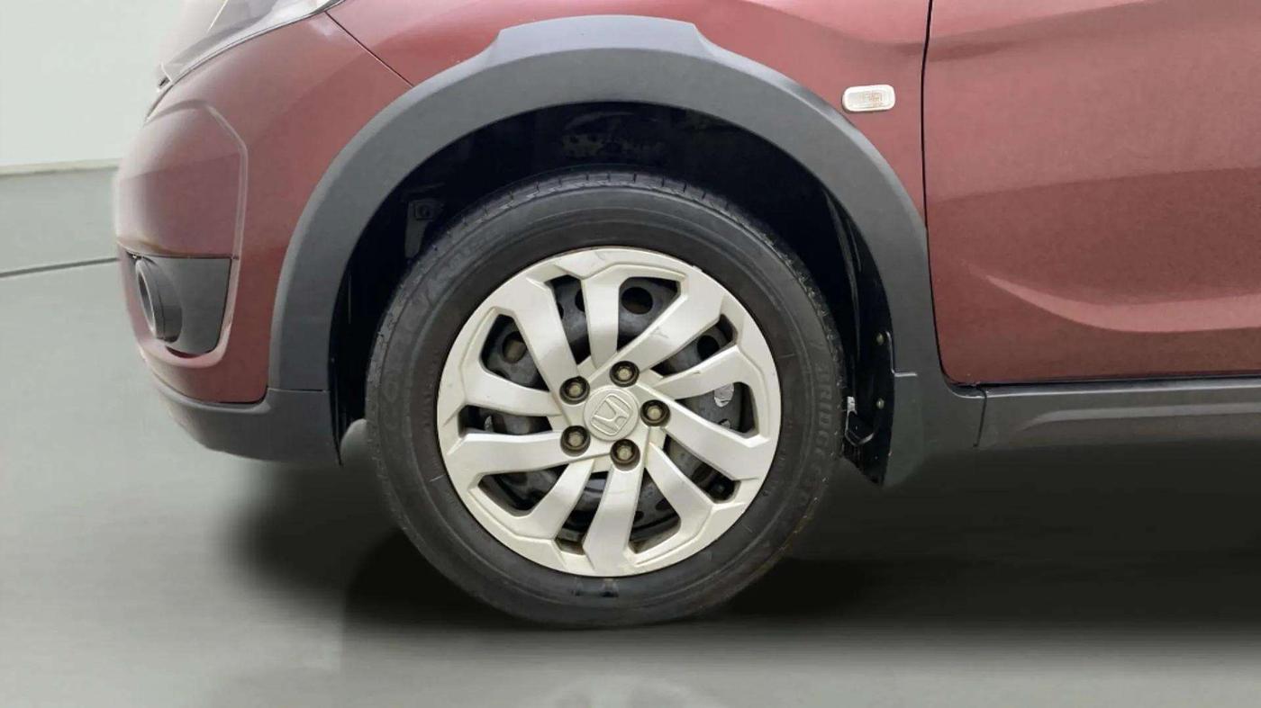 2017 Honda BR-V 1.5L I-VTEC S, Petrol, Manual, 56,608 km, Left Front Wheel
