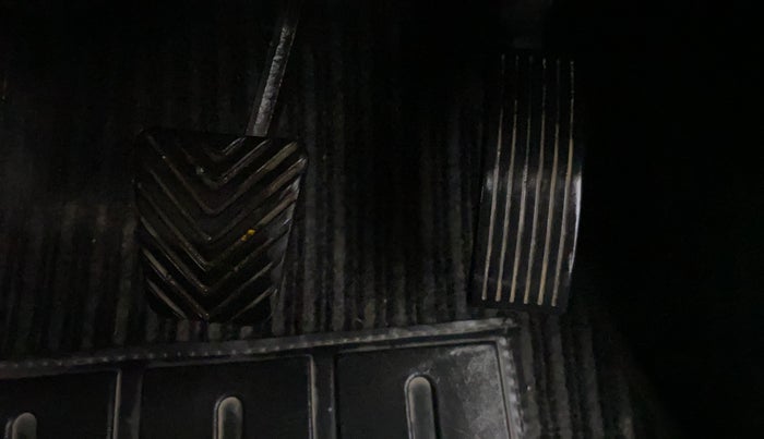 2021 KIA SONET HTX 1.0 IMT, Petrol, Manual, 53,981 km, Pedals