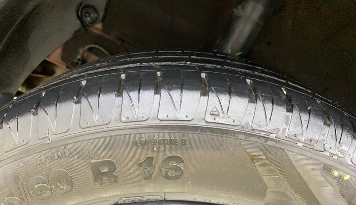 2021 KIA SONET HTX 1.0 IMT, Petrol, Manual, 53,981 km, Right Rear Tyre Tread