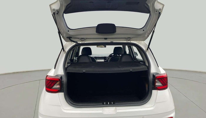 2021 Hyundai VENUE S 1.2, Petrol, Manual, 36,912 km, Boot Open Zoomed View