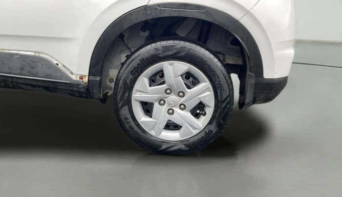 2021 Hyundai VENUE S 1.2, Petrol, Manual, 36,912 km, Left Rear Wheel