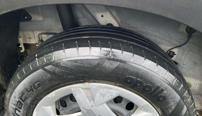 2021 Hyundai VENUE S 1.2, Petrol, Manual, 36,912 km, Right Rear Tyre Tread