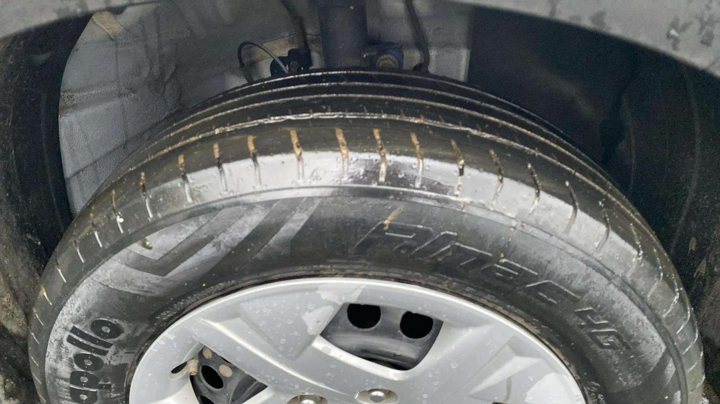 2021 Hyundai VENUE S 1.2, Petrol, Manual, 36,983 km, Right Front Tyre Tread