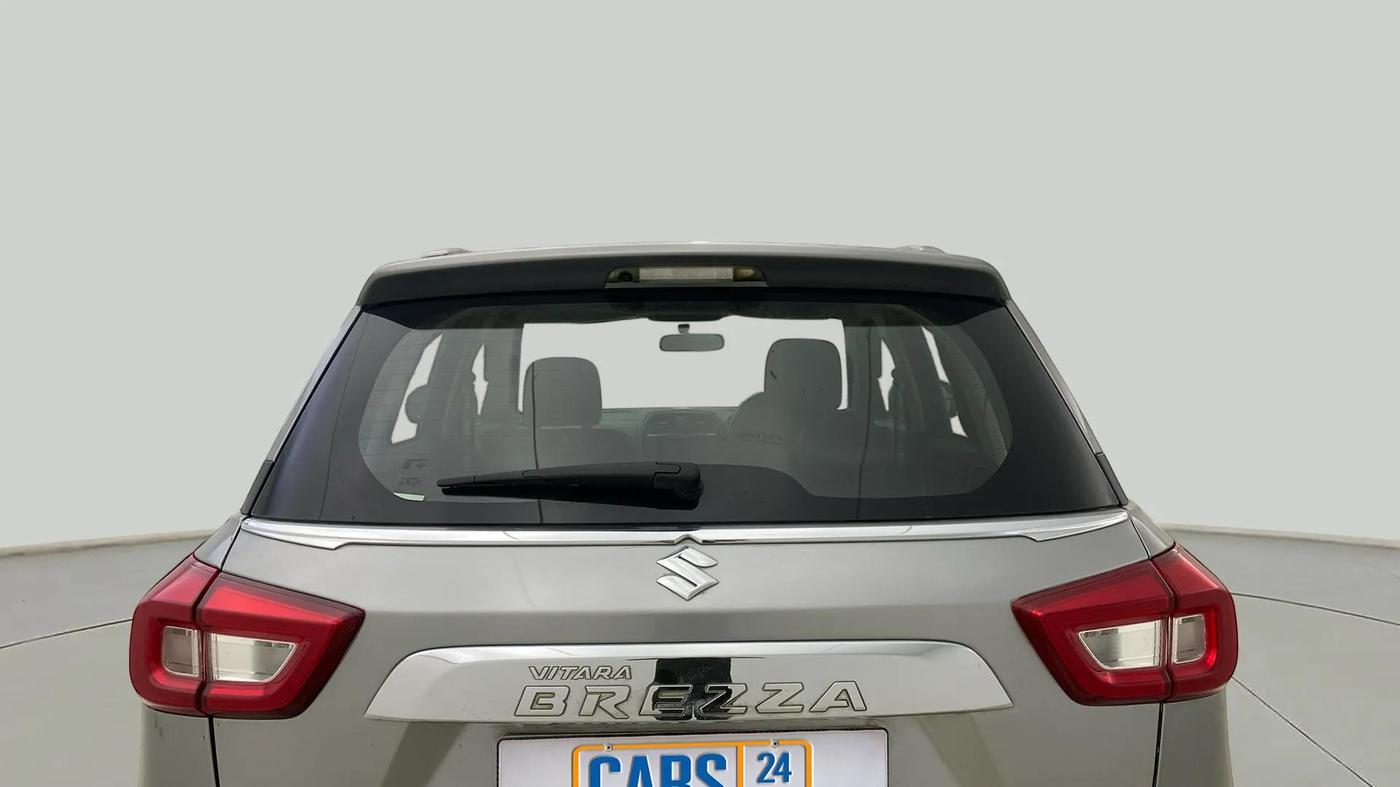 2022 Maruti BREZZA ZXI, Petrol, Manual, 38,044 km, Rear Windshield