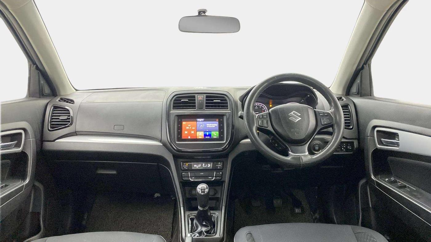 2022 Maruti BREZZA ZXI, Petrol, Manual, 38,044 km, Dashboard