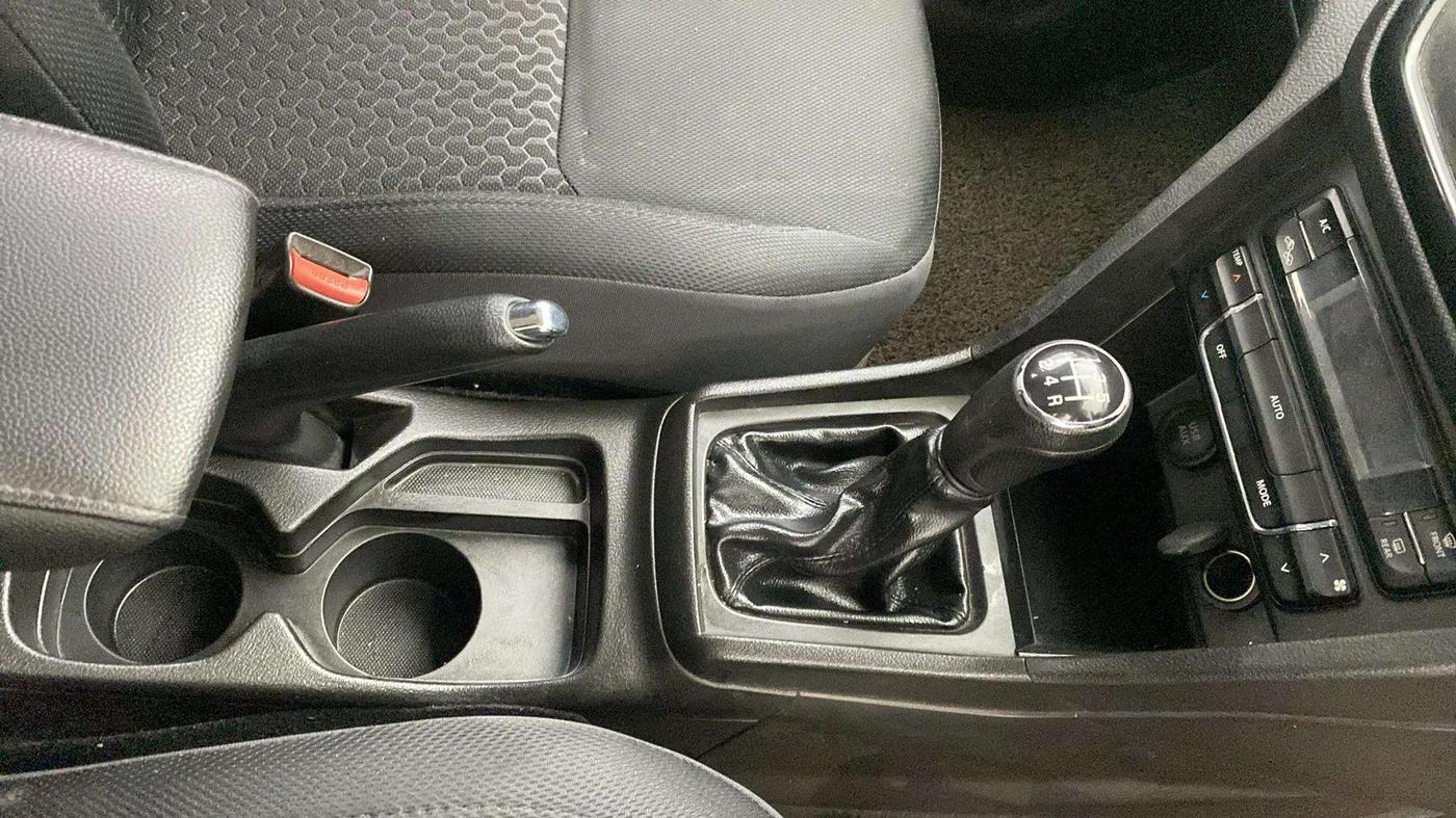 2022 Maruti BREZZA ZXI, Petrol, Manual, 38,044 km, Gear Lever