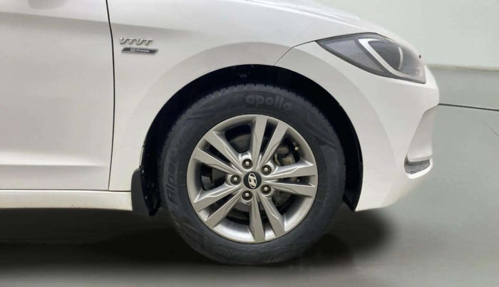 2017 Hyundai New Elantra 2.0 SX MT PETROL, Petrol, Manual, 1,49,154 km, Right Front Wheel
