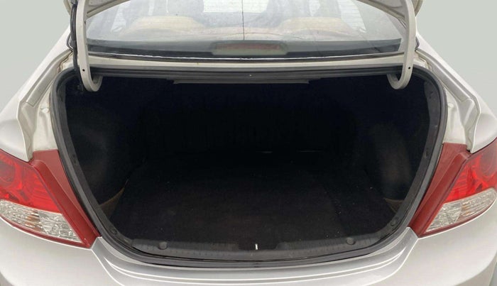 2013 Hyundai Verna FLUIDIC 1.6 CRDI EX, Diesel, Manual, 91,584 km, Boot Open Zoomed View