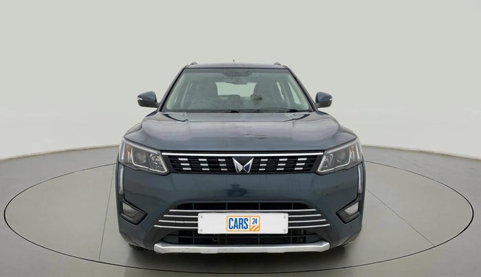 2022 Mahindra XUV300 W8 (O) 1.2 PETROL AMT, Petrol, Automatic, 32,518 km, Front