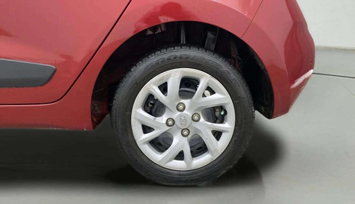 2019 Hyundai Grand i10 SPORTZ 1.2 KAPPA VTVT, Petrol, Manual, 25,248 km, Left Rear Wheel