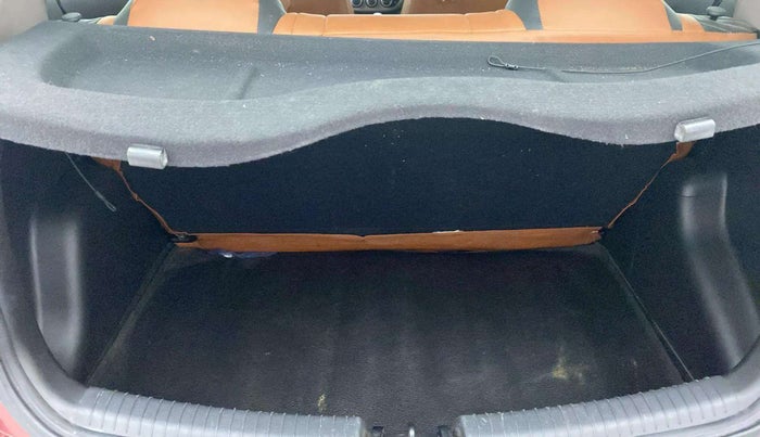 2019 Hyundai Grand i10 SPORTZ 1.2 KAPPA VTVT, Petrol, Manual, 25,248 km, Boot Inside