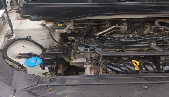 2021 Hyundai VENUE S 1.2, Petrol, Manual, 30,427 km, Engine View - Right