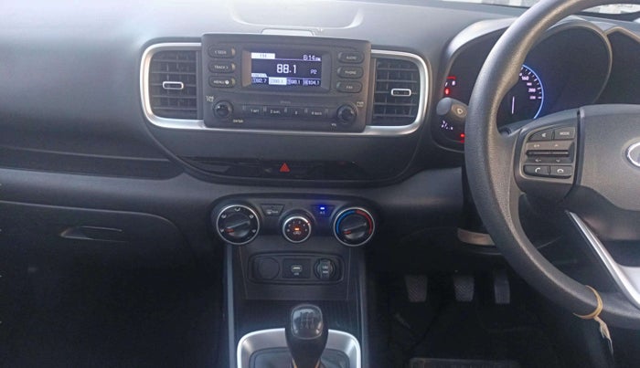 2021 Hyundai VENUE S 1.2, Petrol, Manual, 30,427 km, Air Conditioner