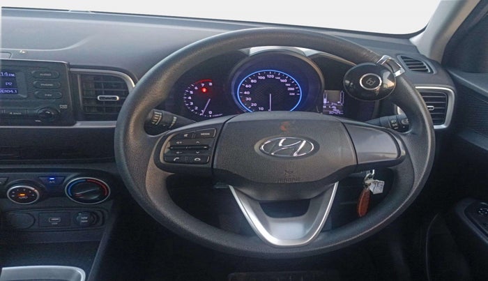 2021 Hyundai VENUE S 1.2, Petrol, Manual, 30,427 km, Steering Wheel Close Up
