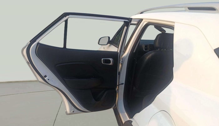 2021 Hyundai VENUE S 1.2, Petrol, Manual, 30,427 km, LHS Rear Door