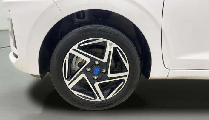 2024 Hyundai GRAND I10 NIOS ASTA AMT 1.2 KAPPA VTVT, Petrol, Automatic, 1,326 km, Left Front Wheel