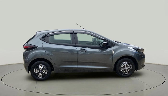 2022 Tata ALTROZ XE PLUS PETROL, CNG, Manual, 36,872 km, Right Side View