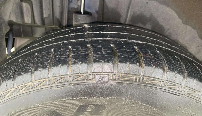 2012 Maruti Swift VDI, Diesel, Manual, 31,635 km, Right Rear Tyre Tread