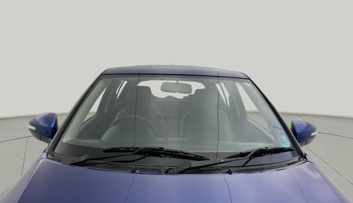 2012 Maruti Swift VDI, Diesel, Manual, 31,635 km, Front Windshield