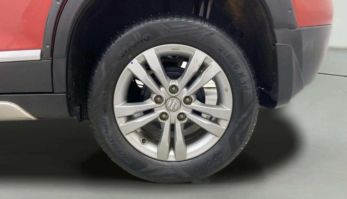 2017 Maruti Vitara Brezza ZDI, Diesel, Manual, 34,866 km, Left Rear Wheel