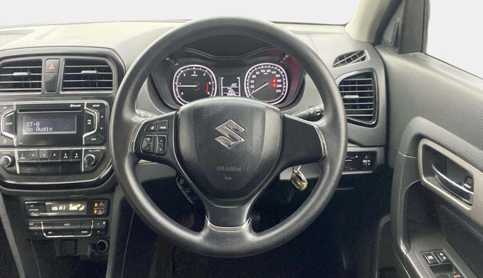 2017 Maruti Vitara Brezza ZDI, Diesel, Manual, 34,866 km, Steering Wheel Close Up