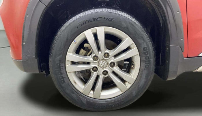 2017 Maruti Vitara Brezza ZDI, Diesel, Manual, 34,866 km, Left Front Wheel