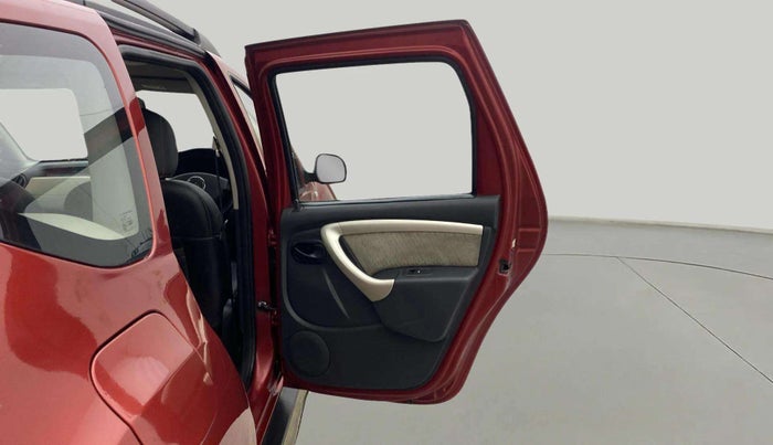 2015 Renault Duster RXL PETROL, Petrol, Manual, 64,743 km, RHS Rear Door