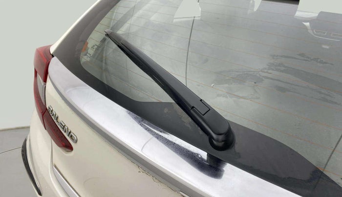 2022 Maruti Baleno ZETA 1.2 AGS, Petrol, Automatic, 39,788 km, Rear Wiper