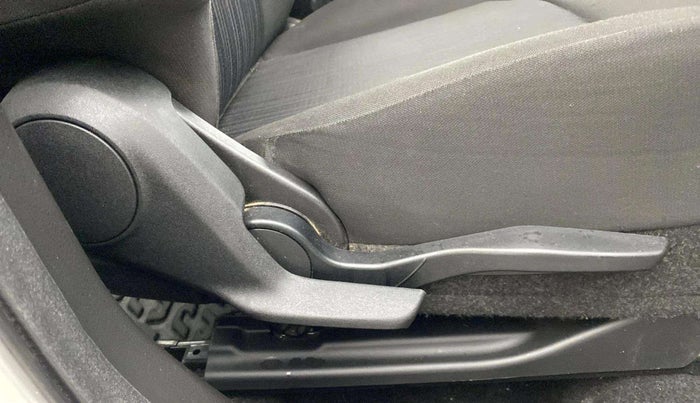 2022 Maruti Baleno ZETA 1.2 AGS, Petrol, Automatic, 39,788 km, Driver Side Adjustment Panel