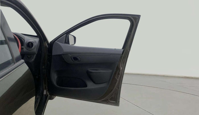 2021 Renault Kwid RXT 1.0 AMT (O), Petrol, Automatic, 52,342 km, RHS Front Door