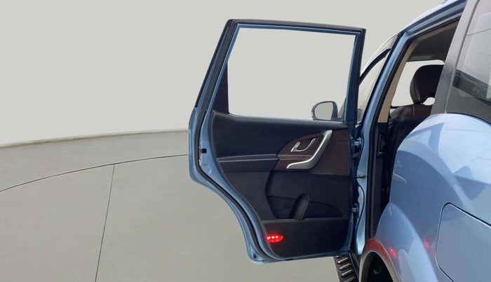 2013 Mahindra XUV500 W8, Diesel, Manual, 66,342 km, LHS Rear Door