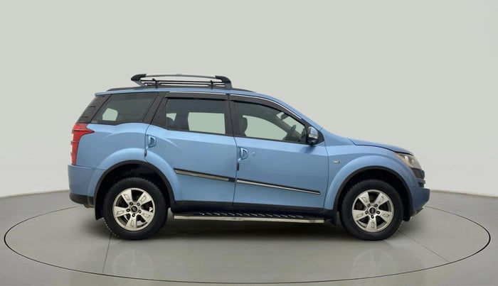 2013 Mahindra XUV500 W8, Diesel, Manual, 66,342 km, Right Side View
