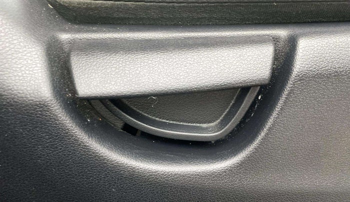 2018 Hyundai NEW SANTRO MAGNA AMT, Petrol, Automatic, 8,685 km, Driver Side Adjustment Panel