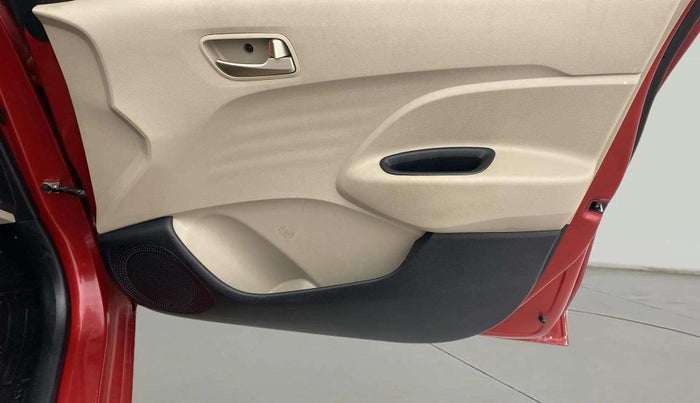2018 Hyundai NEW SANTRO MAGNA AMT, Petrol, Automatic, 8,685 km, Driver Side Door Panels Control