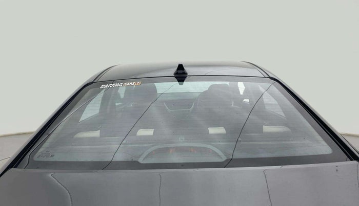 2019 Hyundai Verna 1.6 VTVT SX + AT, Petrol, Automatic, 46,076 km, Rear Windshield