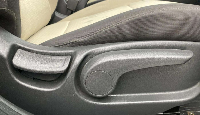 2019 Hyundai Verna 1.6 VTVT SX + AT, Petrol, Automatic, 46,076 km, Driver Side Adjustment Panel