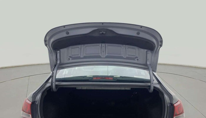 2019 Hyundai Verna 1.6 VTVT SX + AT, Petrol, Automatic, 46,076 km, Boot Door Open