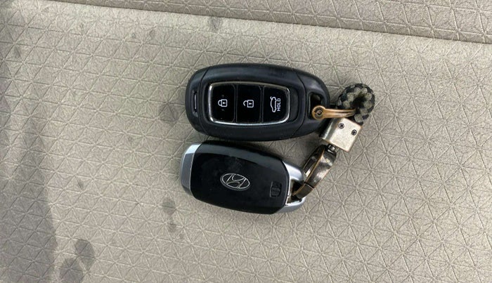 2019 Hyundai Verna 1.6 VTVT SX + AT, Petrol, Automatic, 46,076 km, Key Close Up