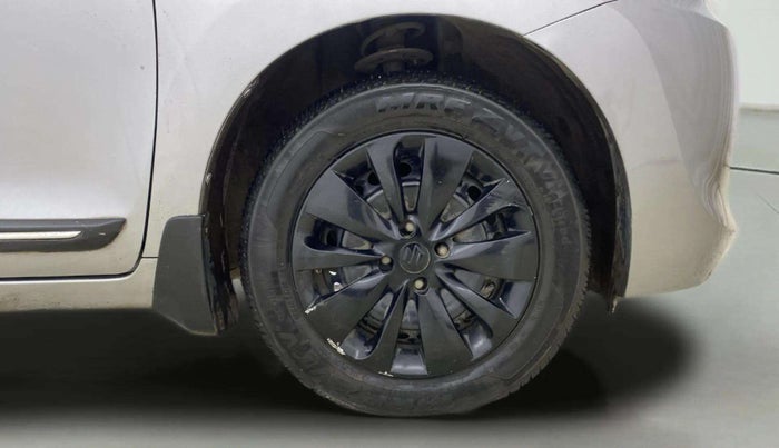 2016 Maruti Baleno DELTA CVT PETROL 1.2, Petrol, Automatic, 88,722 km, Right Front Wheel