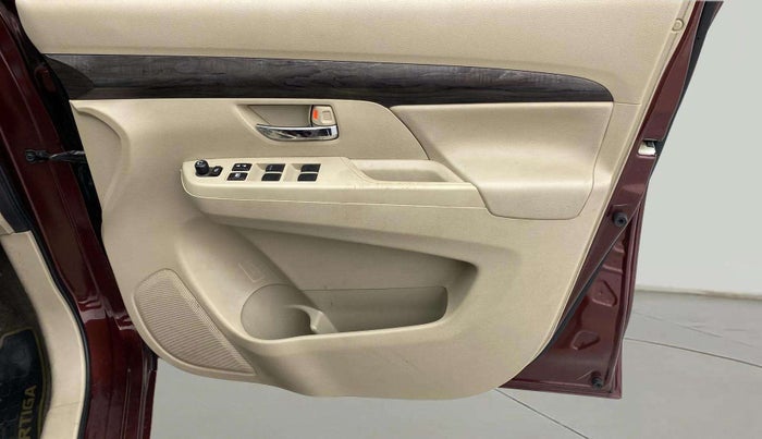 2023 Maruti Ertiga ZXI+ AT SHVS, Petrol, Automatic, 40,194 km, Driver Side Door Panels Control