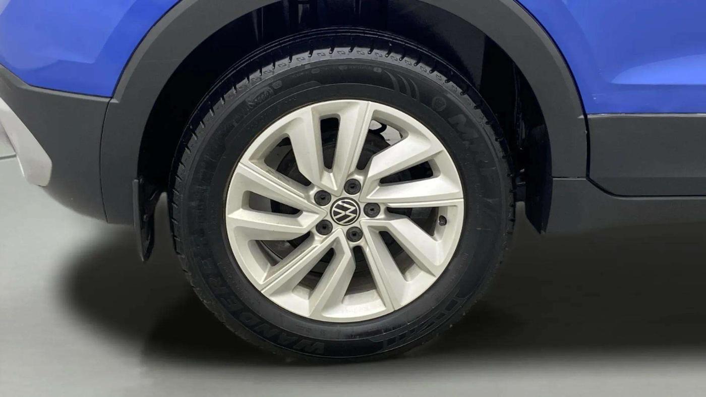 2023 Volkswagen TAIGUN HIGHLINE 1.0 TSI MT, Petrol, Manual, 11,988 km, Right Rear Wheel